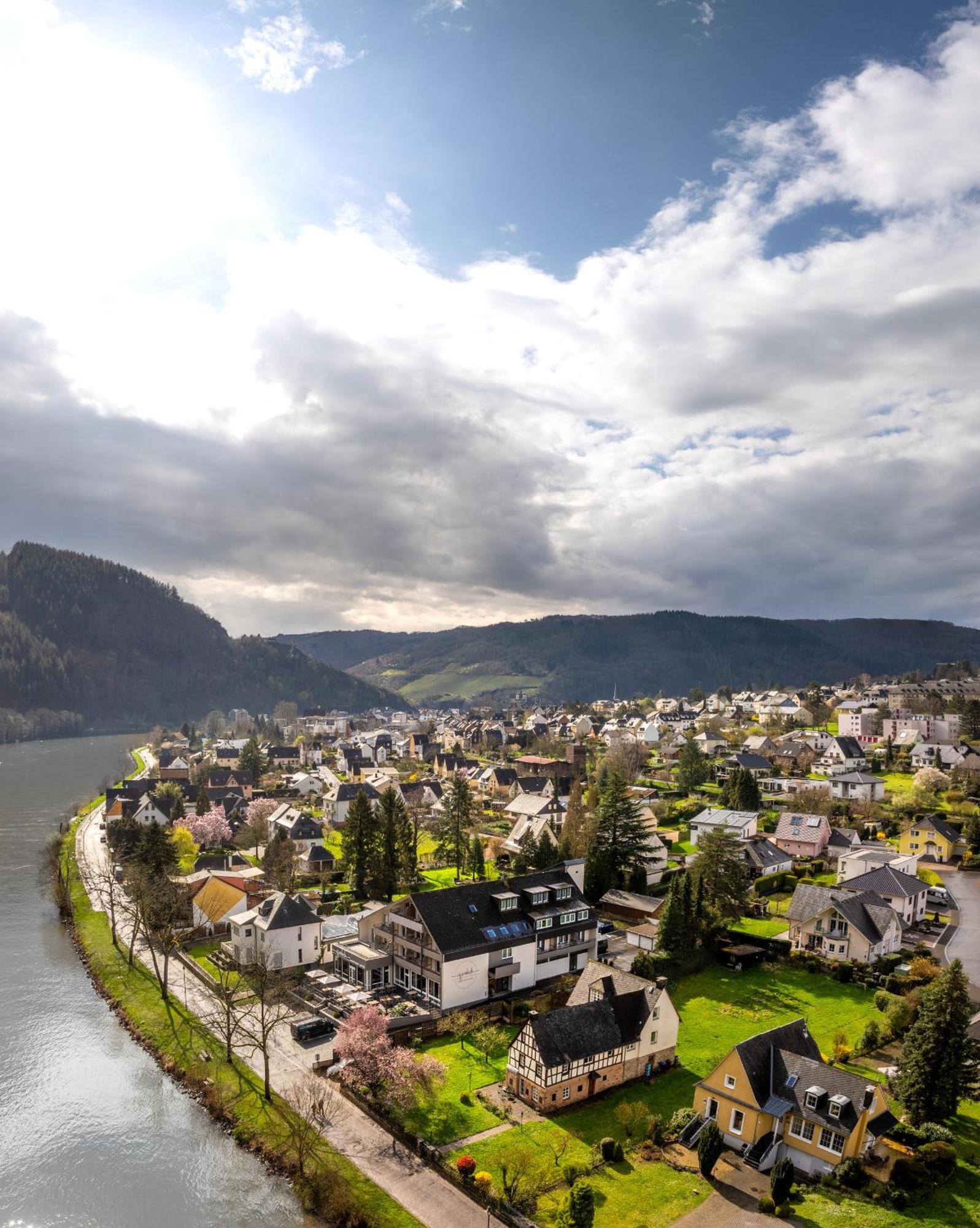 Uferdeck - Boutique Hotel Verbandsgemeinde Verbandsgemeinde Traben-Trarbach Buitenkant foto